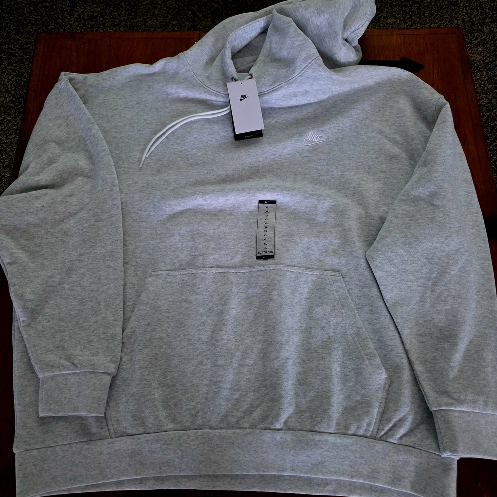 Nike Light Gray Pullover Hoodie